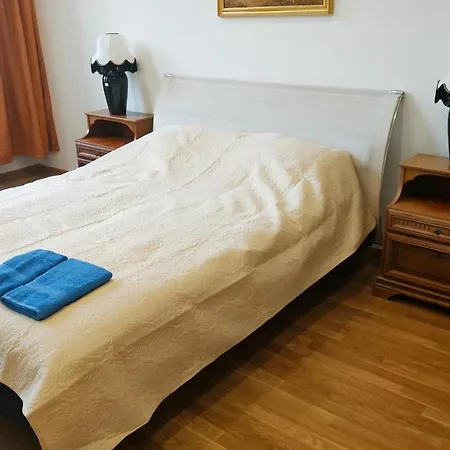 City Center Rent With Free Parking Nr.230