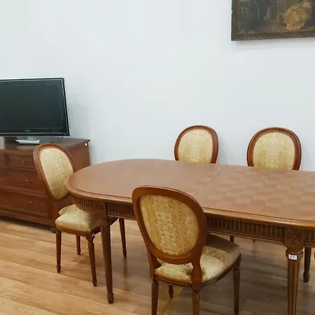 City Center Rent With Free Parking Nr.230 Riga