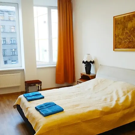 Apartment City Center Rent With Free Parking Nr.230 *